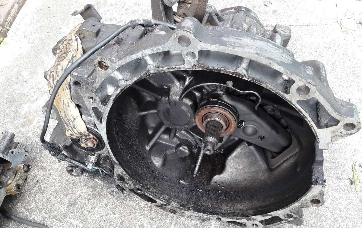 Mazda 3, L8 L8-DE, по частям. Viber whatsapp 37066686665