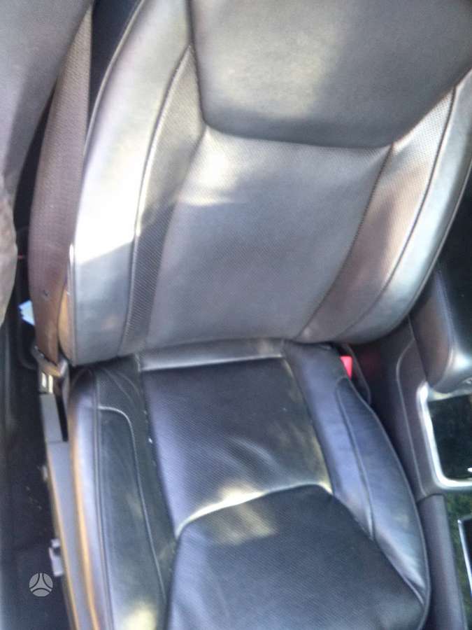 Lancia Thema for parts