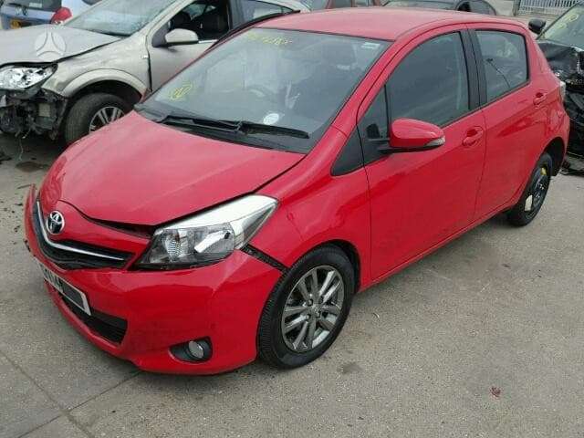 Toyota Yaris for parts