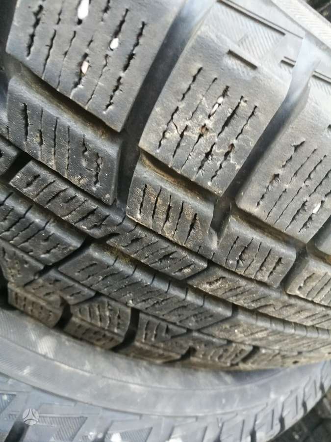 Hankook, žieminės 195/65 R15
