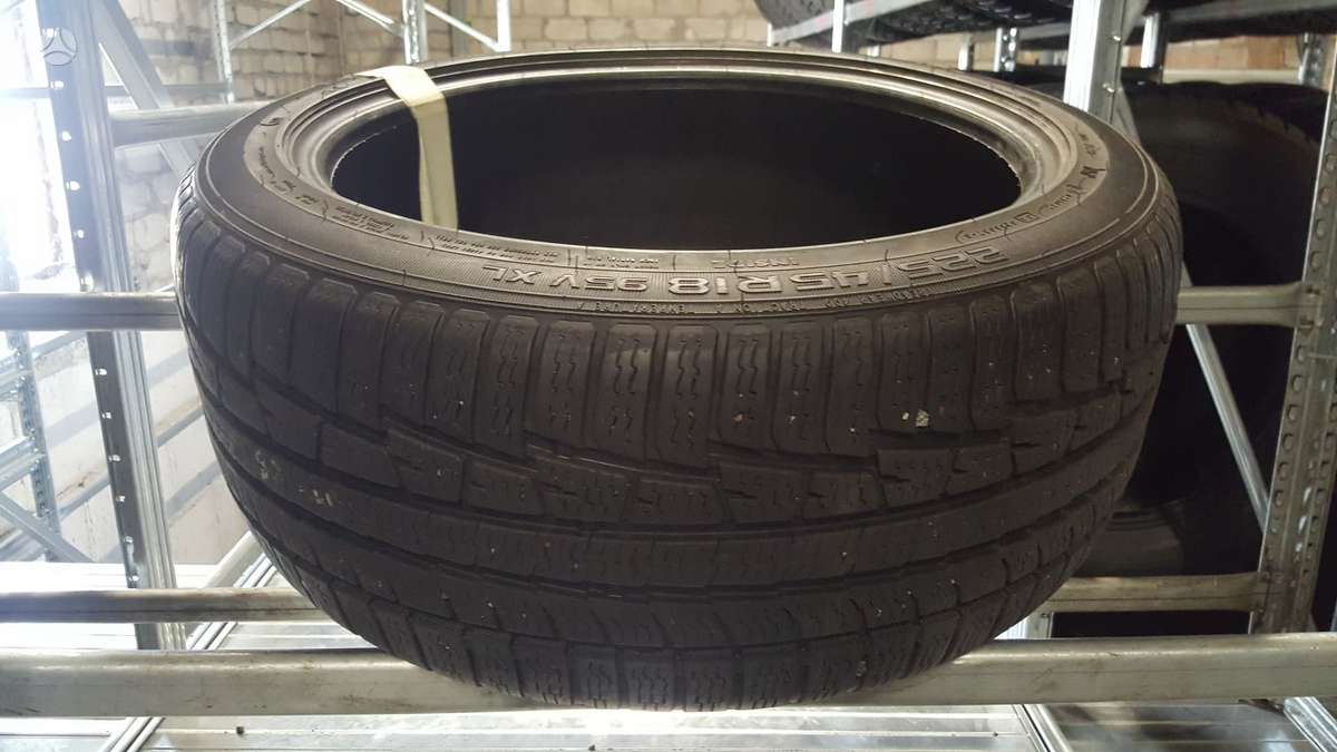Nokian WRA3 apie7mm, зимние 225/45 R18