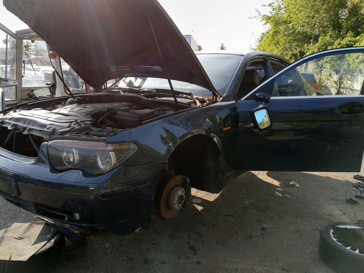 BMW 730 869885048