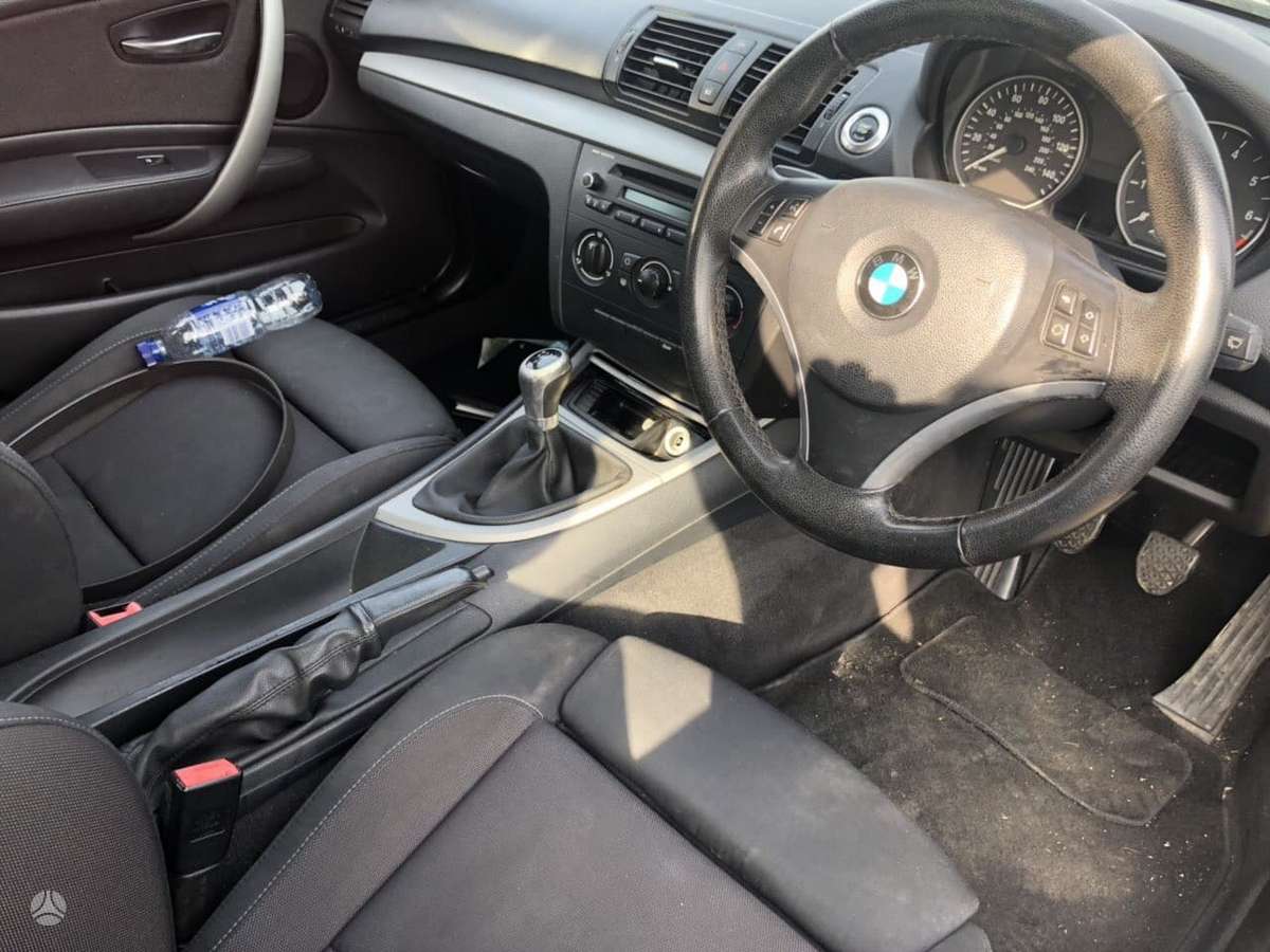 BMW 1 serija