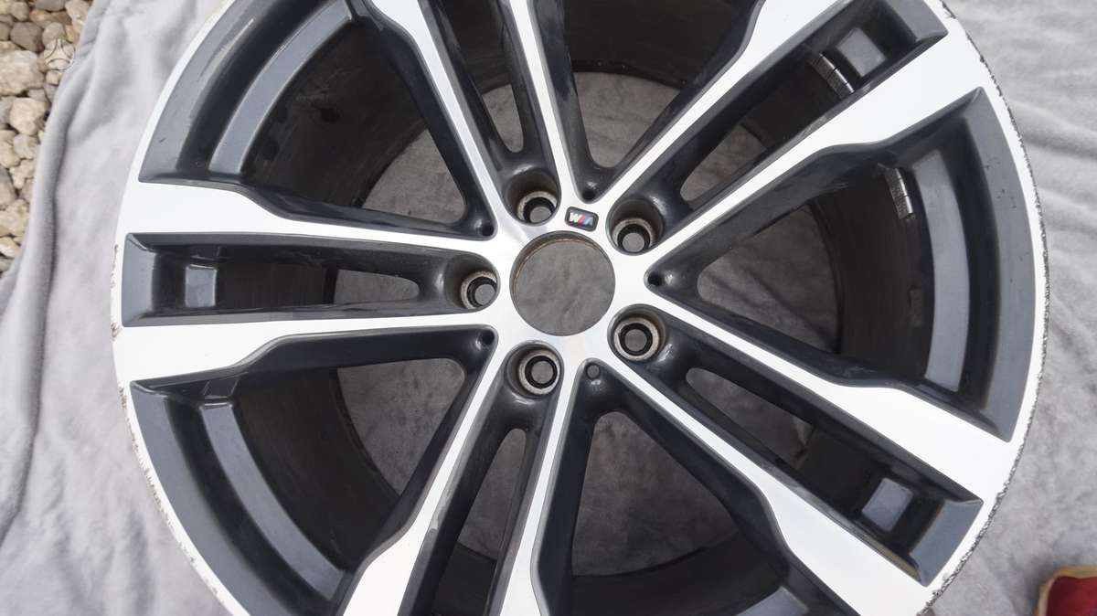 BMW, light alloy, R20