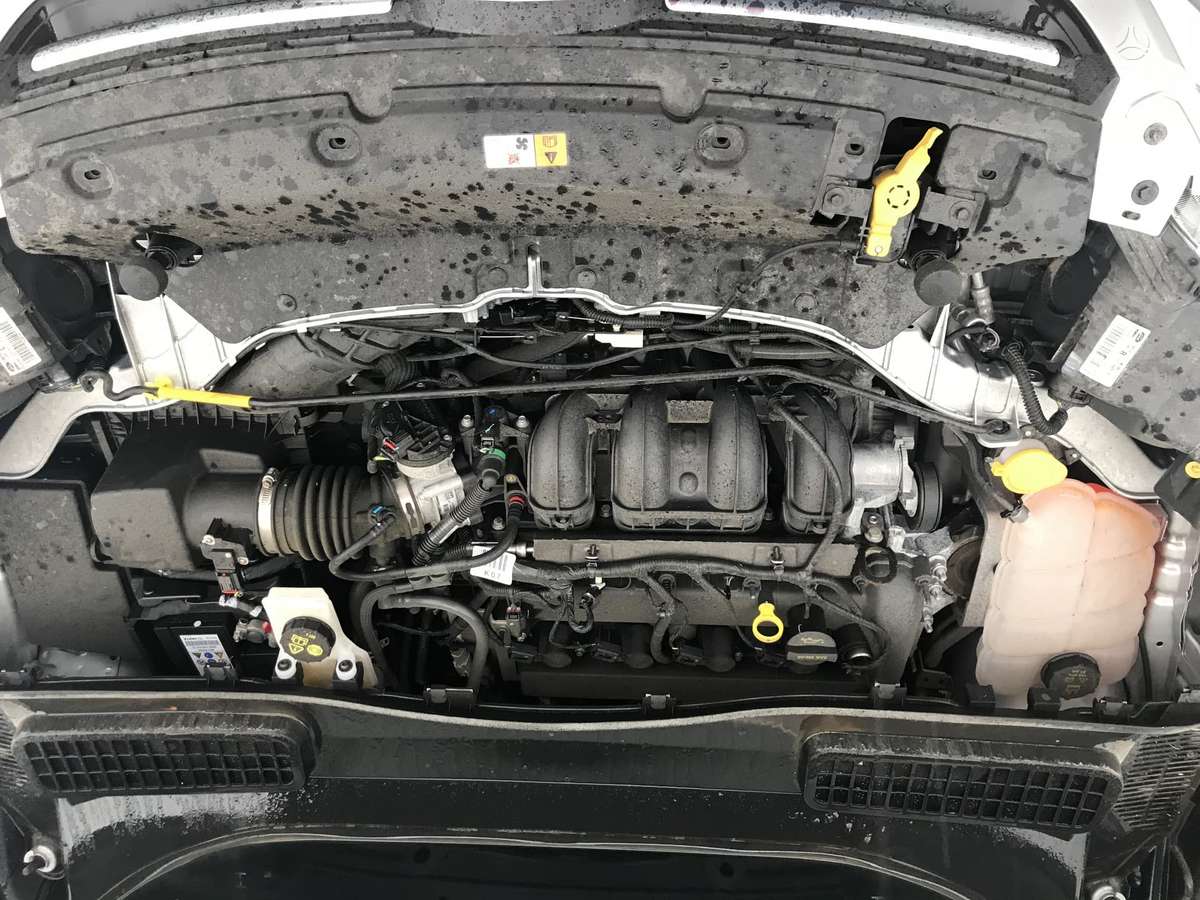 Ford Kuga dalimis. Automobilis dalimis