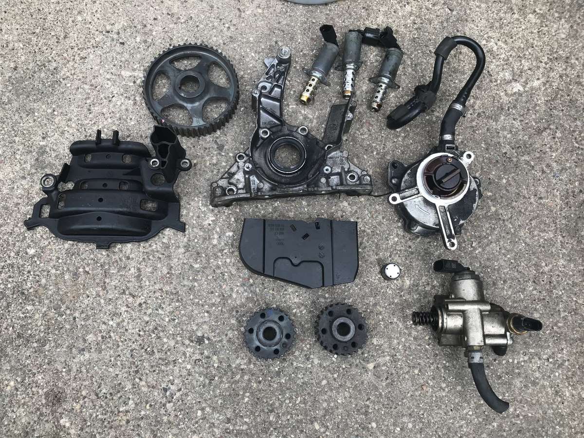 Volkswagen Passat 2 0tfsi detalės