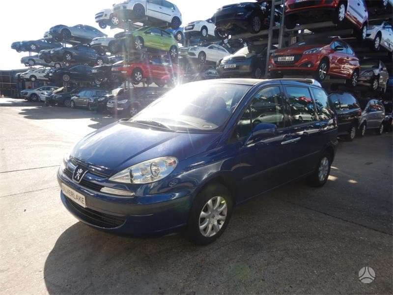Peugeot 807, RHT, dalimis. Variklis rht rida 107450ml