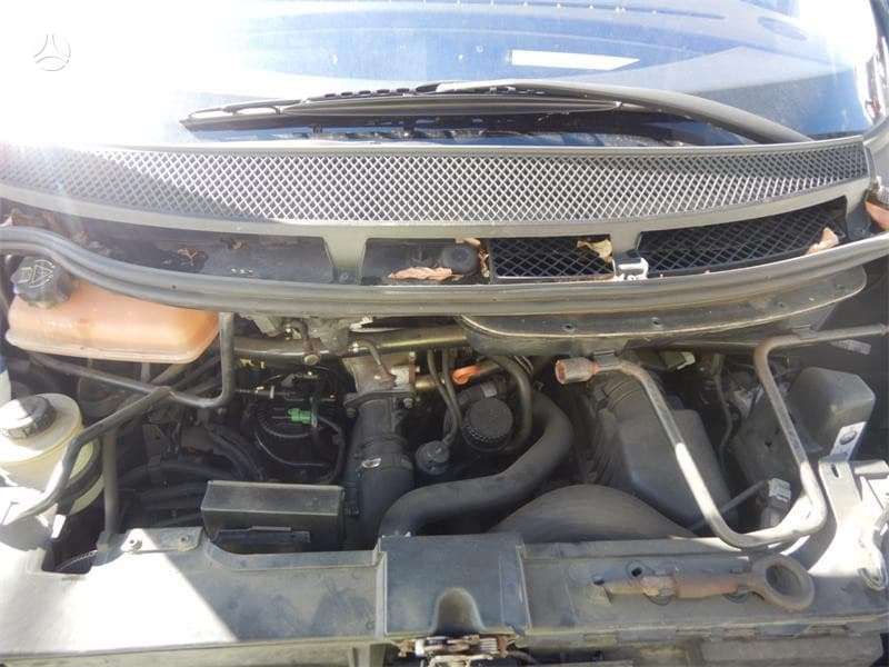 Peugeot 807, RHT, dalimis. Variklis rht rida 107450ml