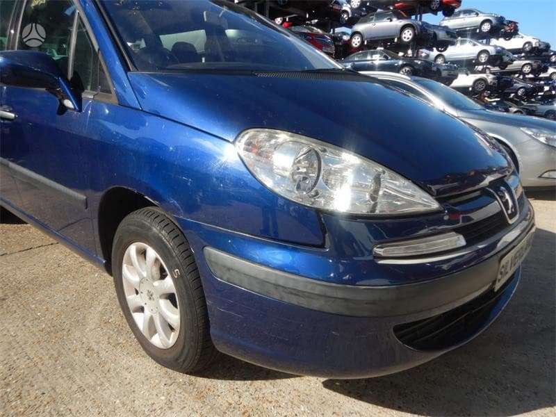 Peugeot 807, RHT, dalimis. Variklis rht rida 107450ml