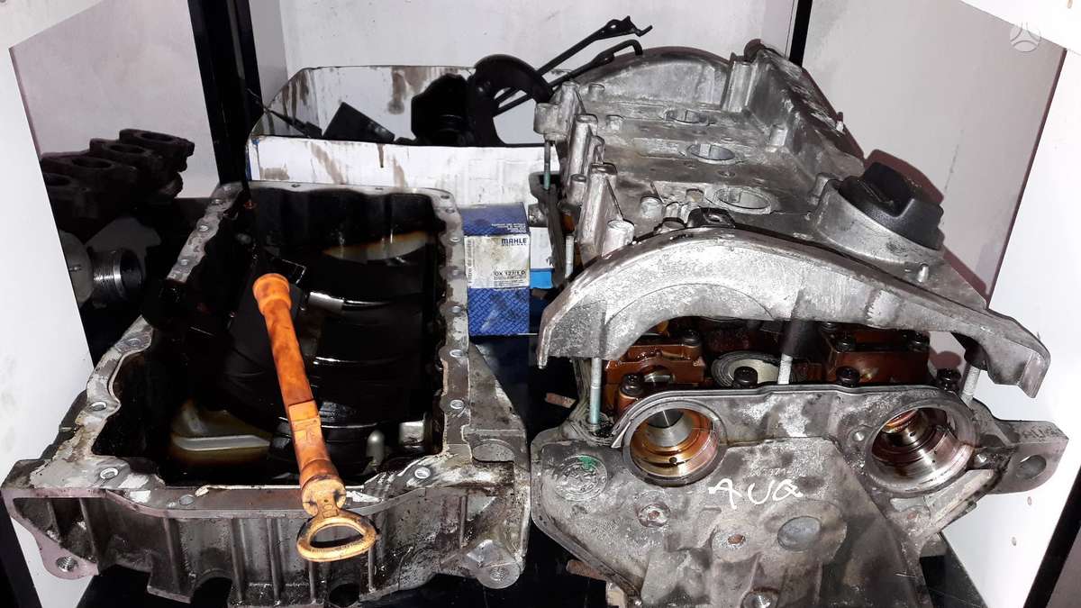 Volkswagen Golf, AUQ, детали двигателя