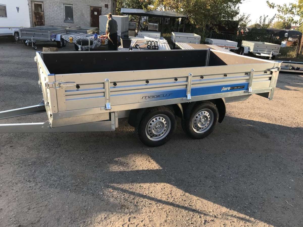 Faro, magicus  3000/1500, passenger car trailers