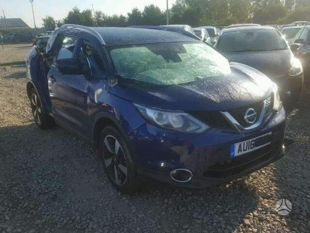 Nissan Qashqai for parts
