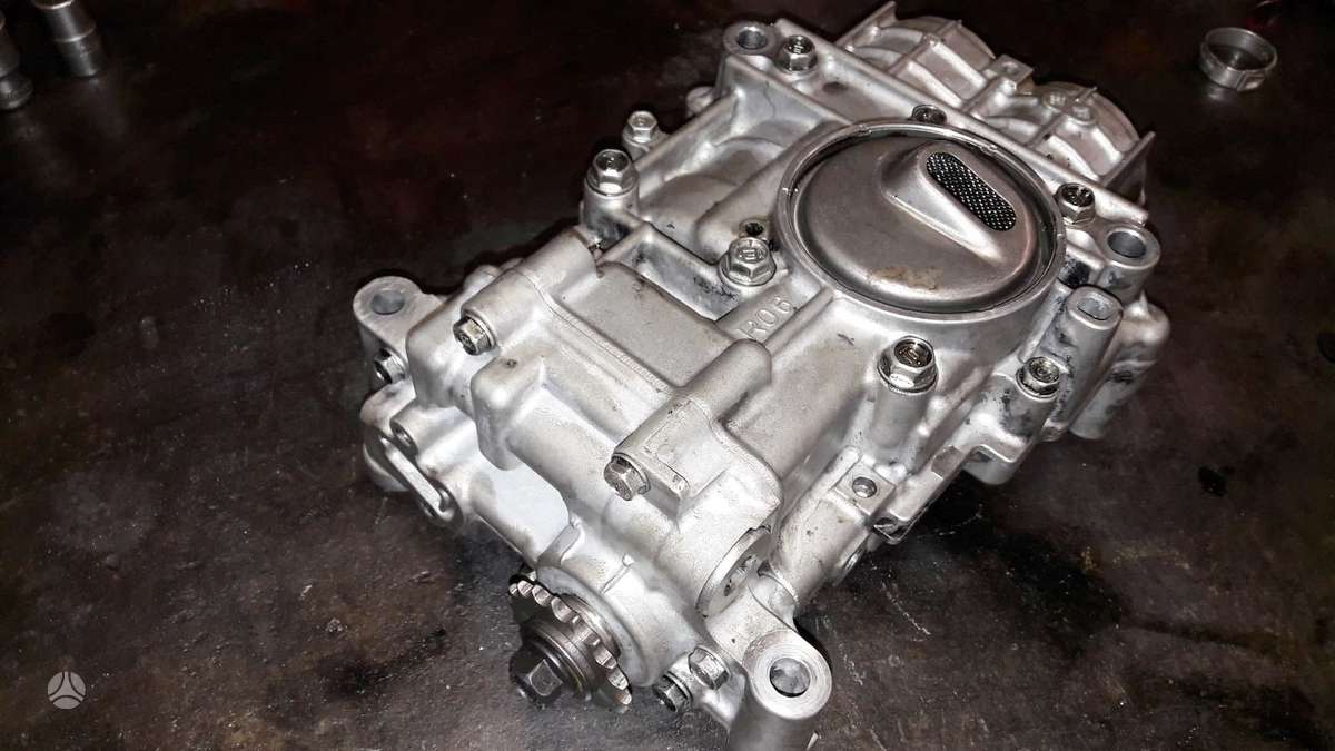 Honda CR-V, N22A1, variklio detalės