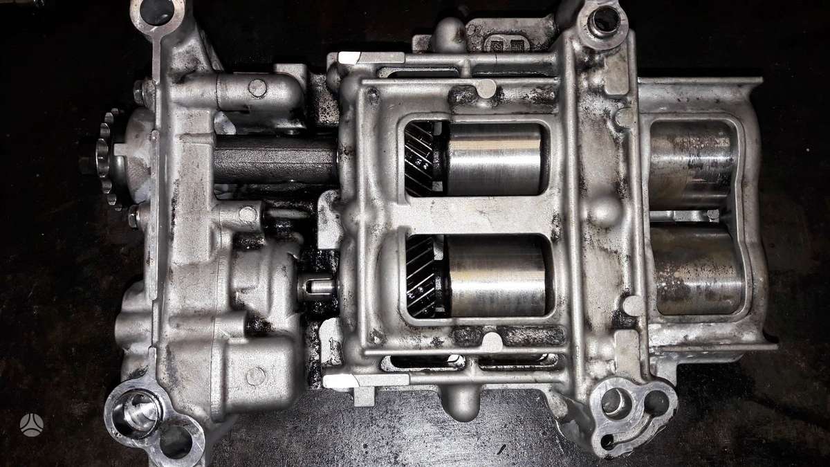 Honda CR-V, N22A1, variklio detalės