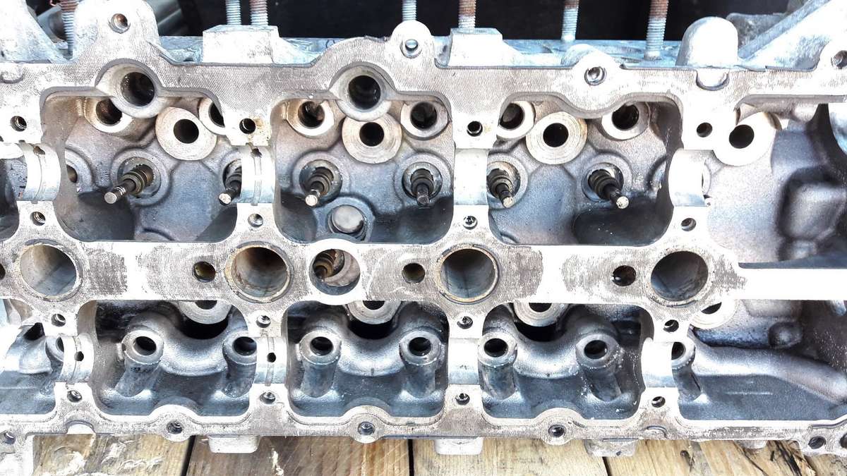 Nissan Primastar, M9R, variklio detalės