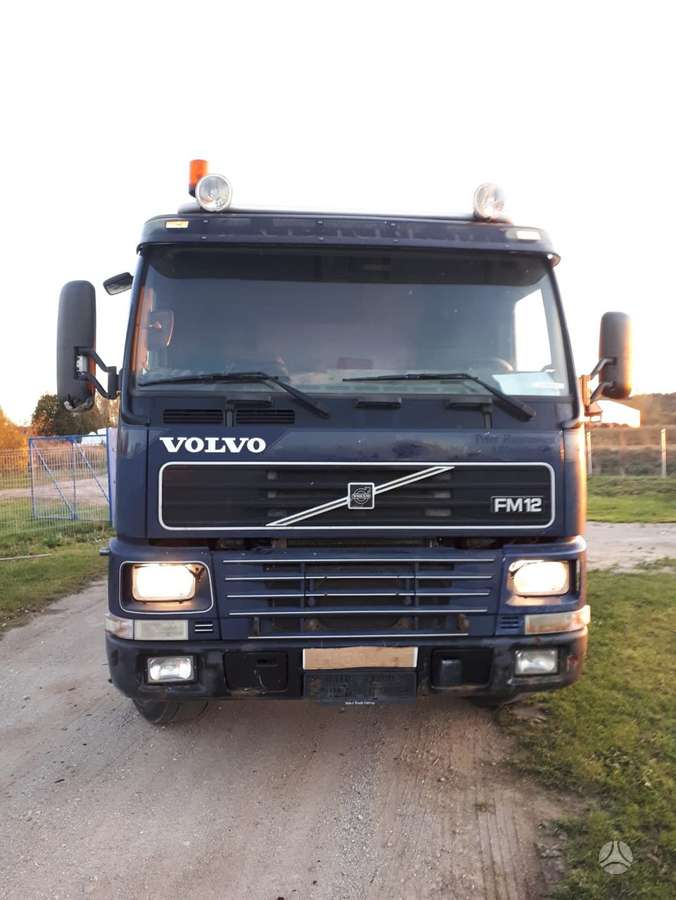 Volvo FM 12 8*4, trucks