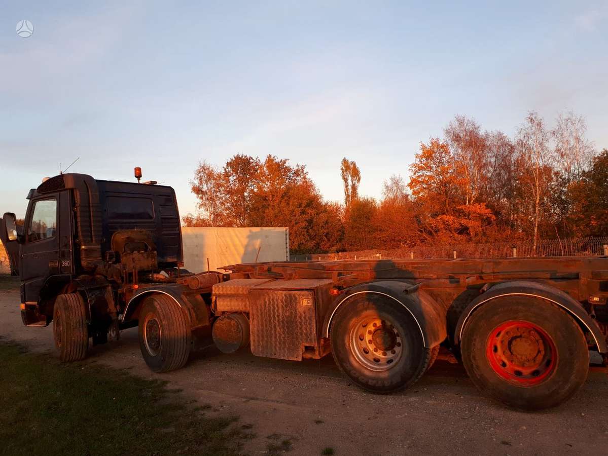 Volvo FM 12 8*4, грузовики