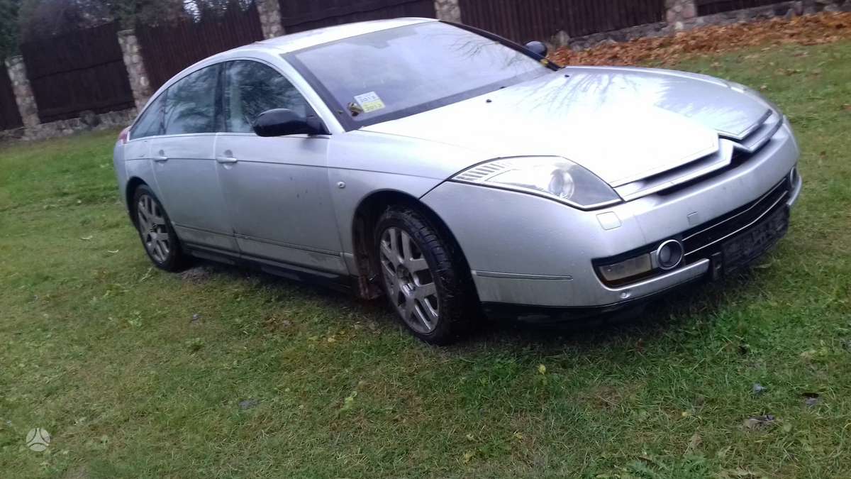 Citroen C6 аксессуары и эксплоатационные материалы