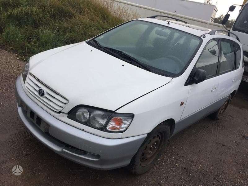 Toyota Picnic rezerves daļās