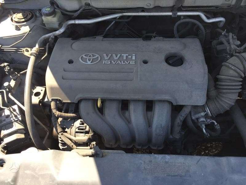 Toyota Corolla по частям