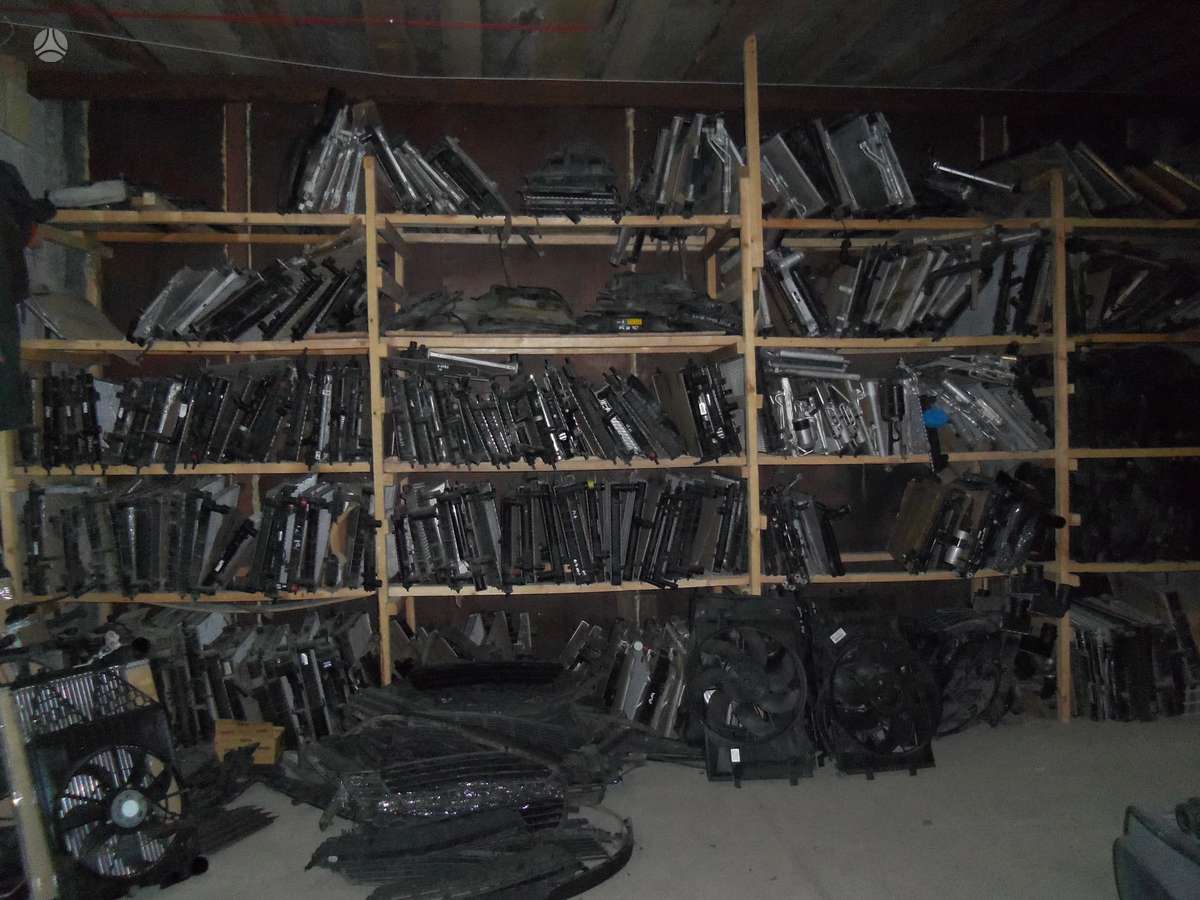 Ford Galaxy body parts