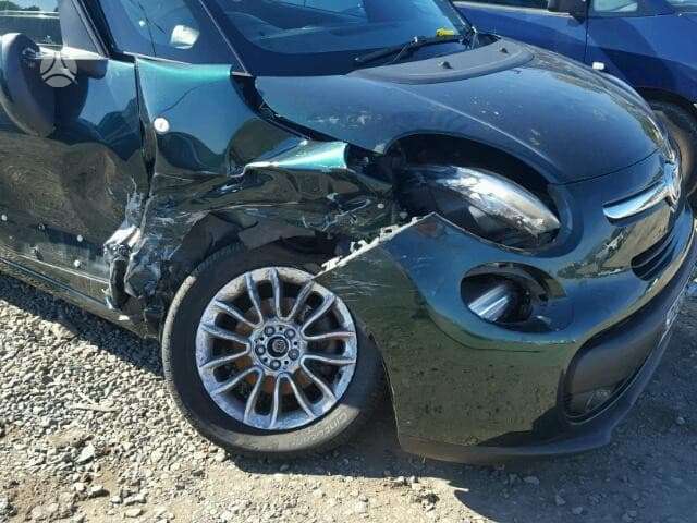 Fiat 500L for parts