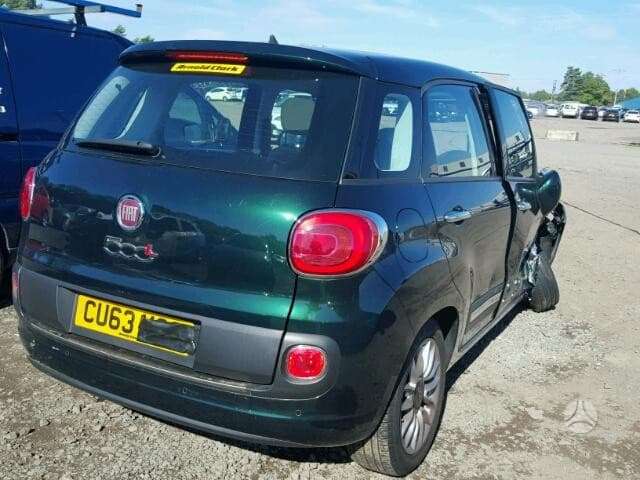 Fiat 500L for parts