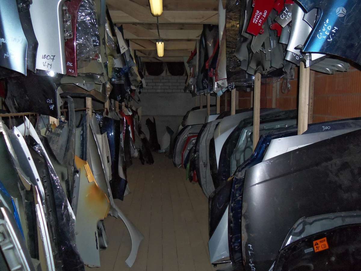 Toyota Prius body parts