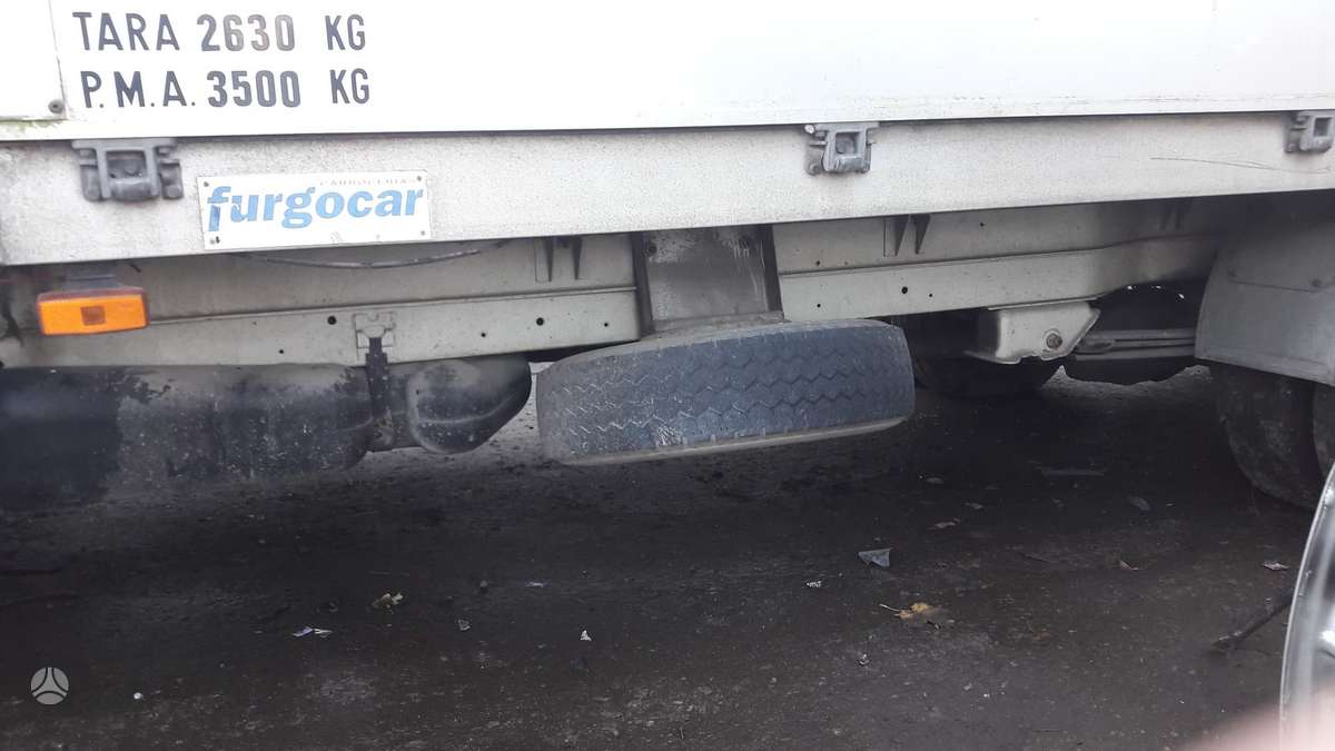 Volkswagen LT-46, preču