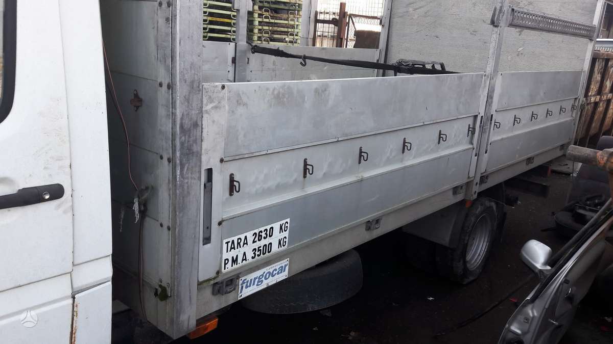 Volkswagen LT-46, cargo vans