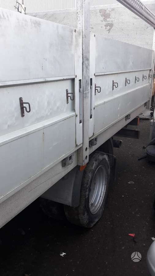 Volkswagen LT-46, cargo vans