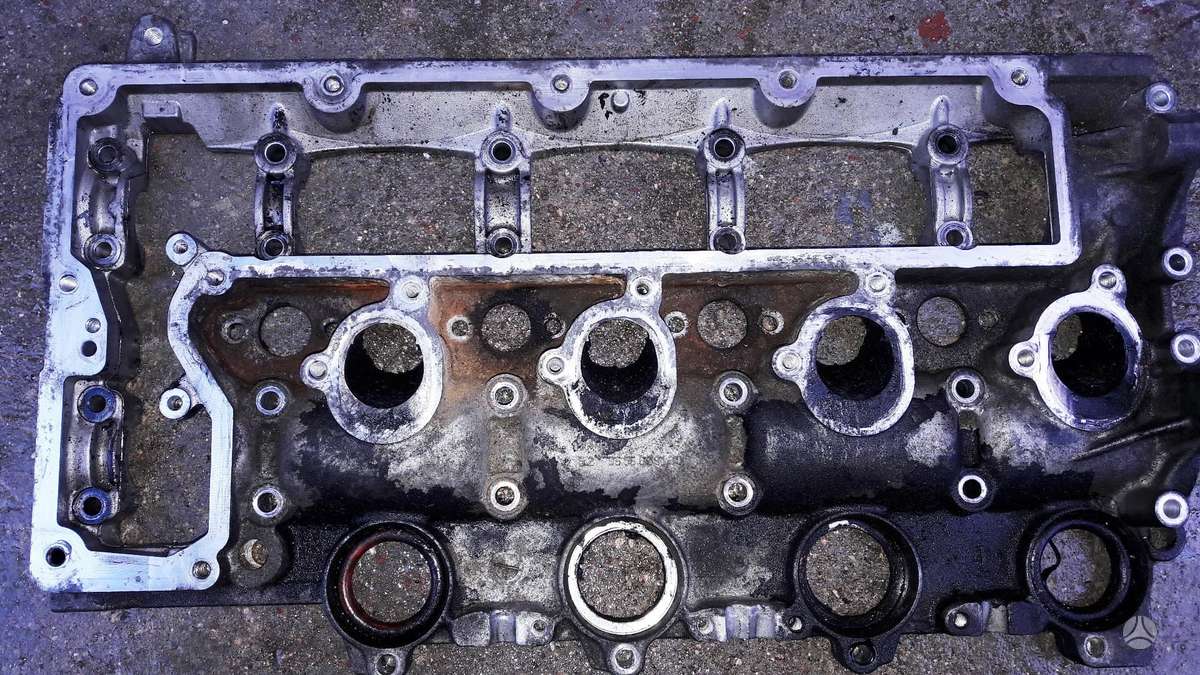 Ford Kuga, QXBA, cylinder head