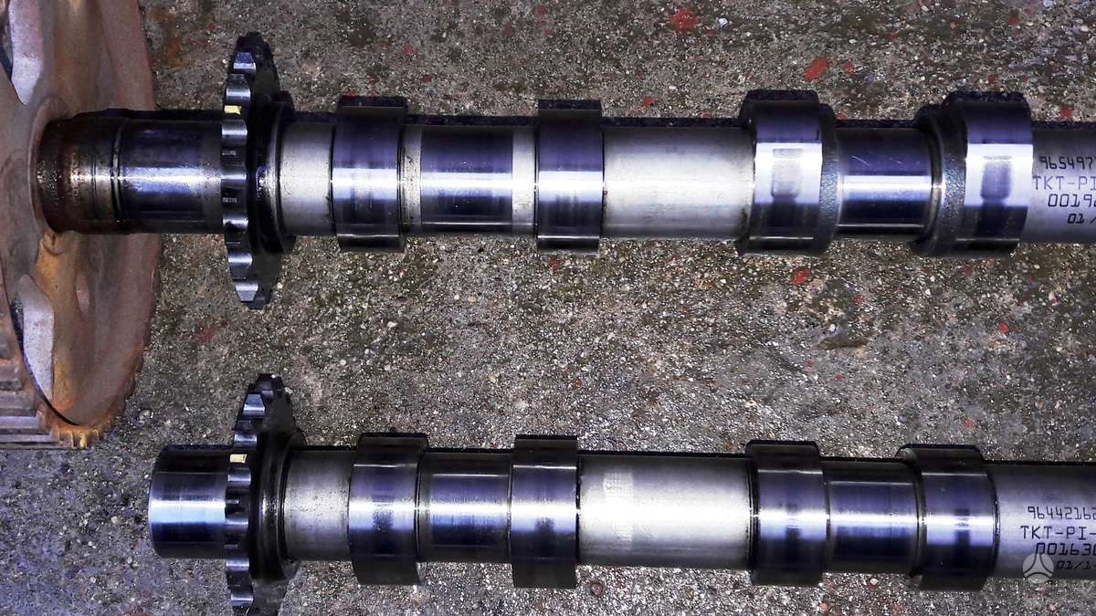 Ford Kuga, QXBA, cylinder head