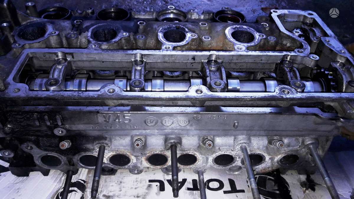 Ford Kuga, QXBA, cylinder head