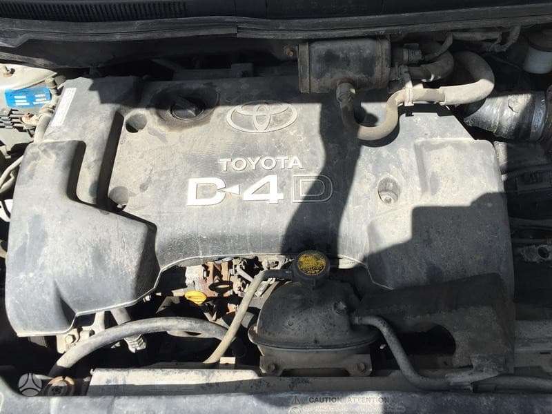 Toyota Corolla Verso rezerves daļās