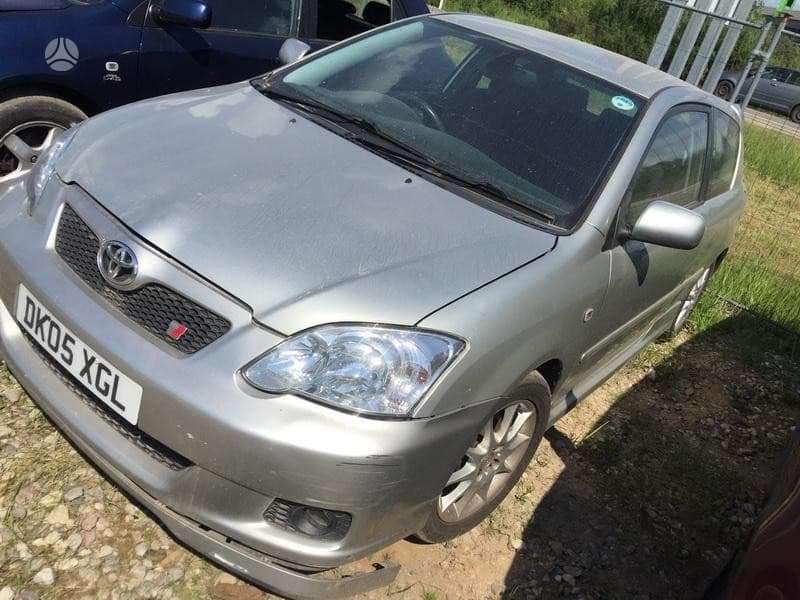Toyota Corolla for parts