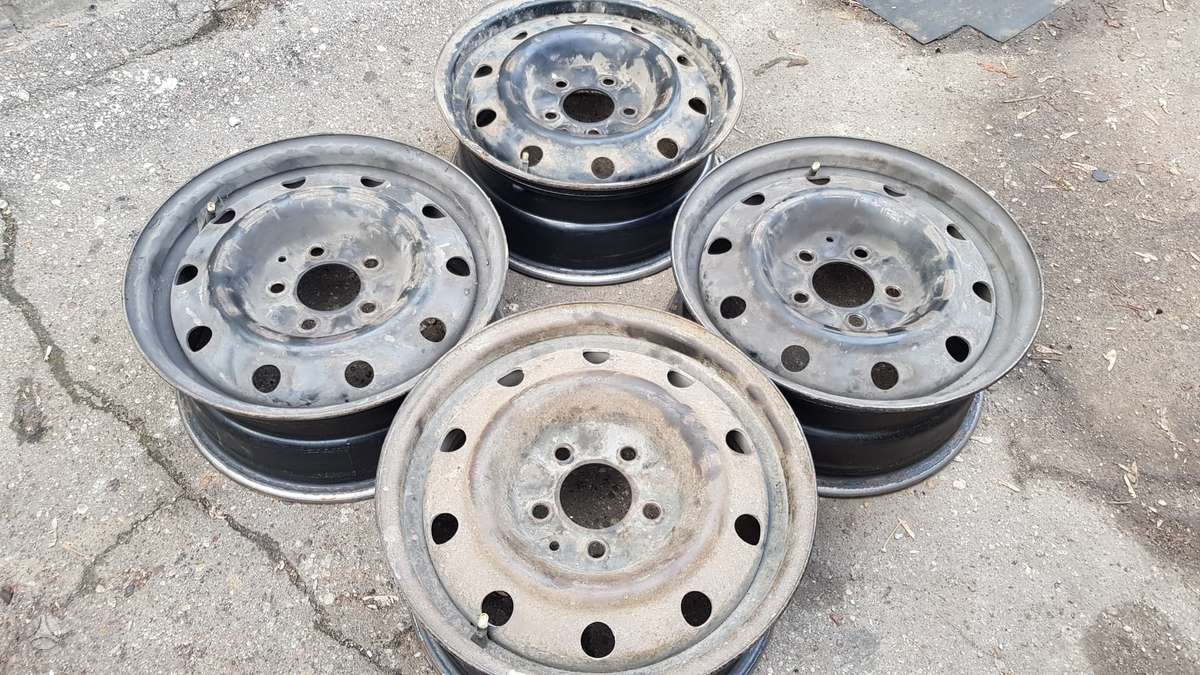 Chrysler, stamped steel, R15