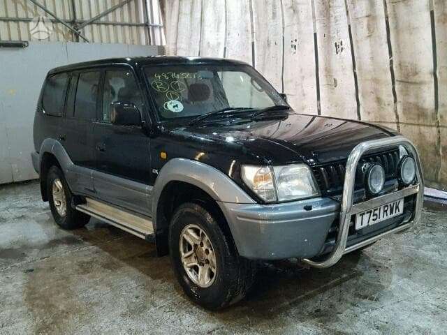 Toyota Land Cruiser по частям