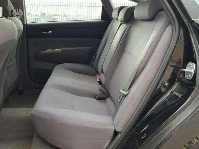 Toyota Prius по частям