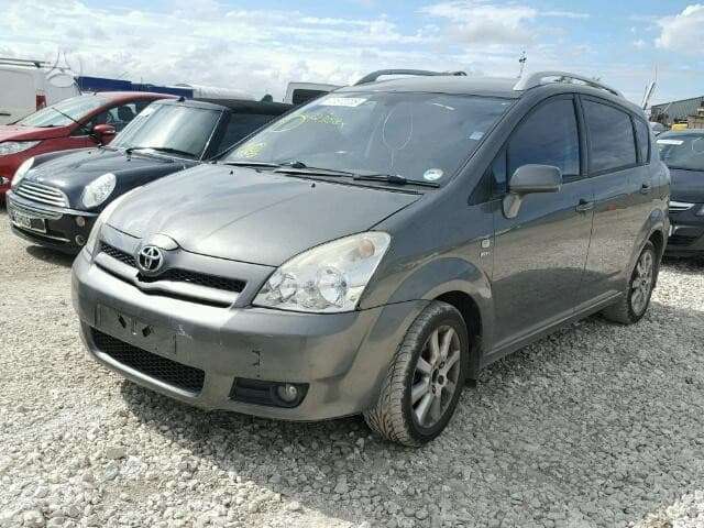 Toyota Corolla Verso for parts