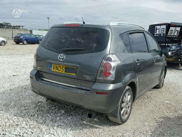 Toyota Corolla Verso for parts