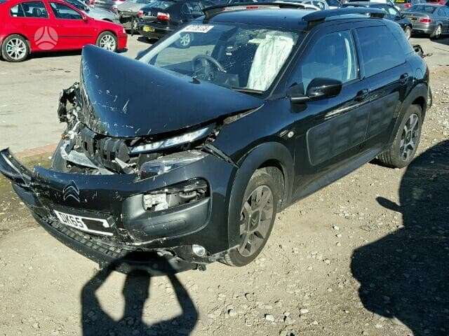 Citroen C4 Cactus for parts