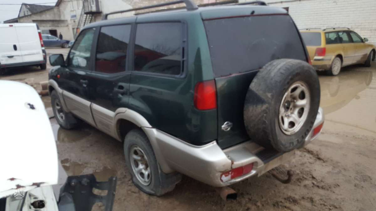 Nissan Terrano