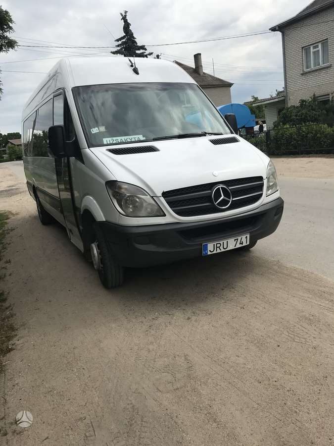 Volkswagen Crafter, passenger minibus