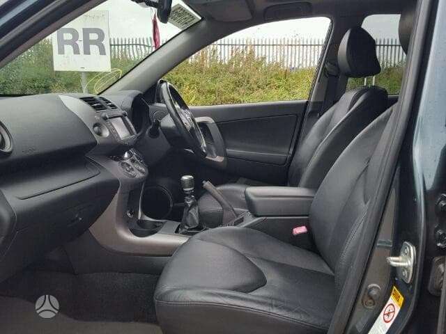 Toyota RAV4 for parts