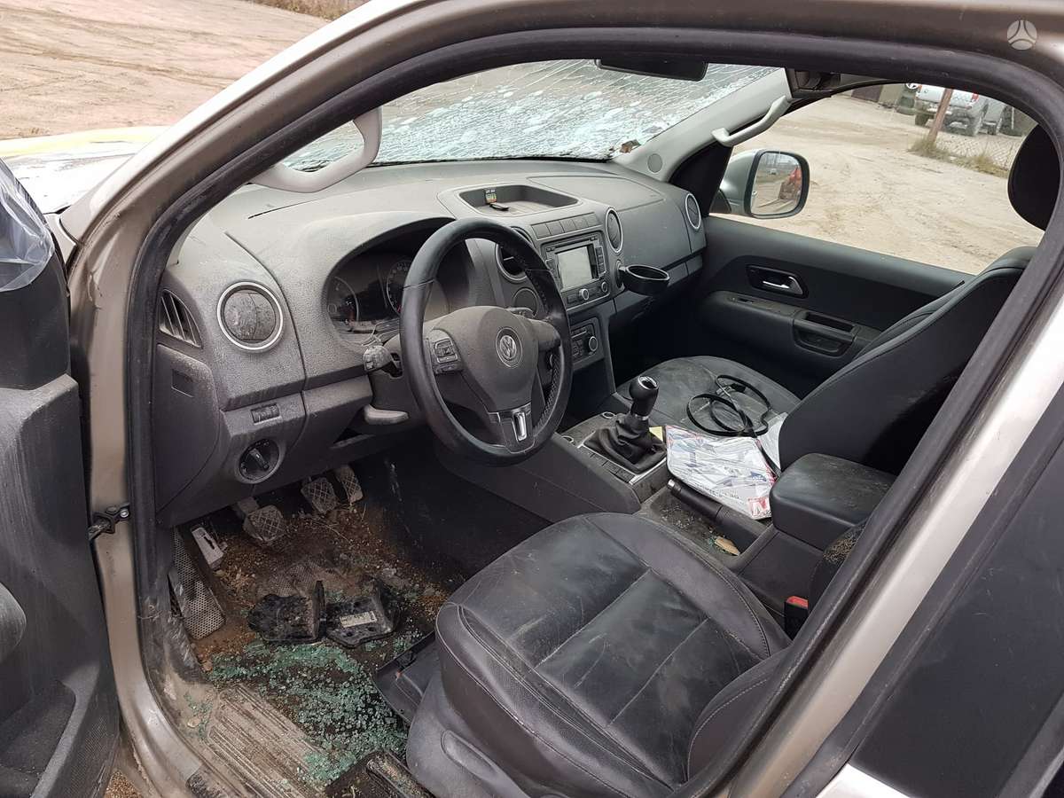 Volkswagen Amarok Kebulo nebera