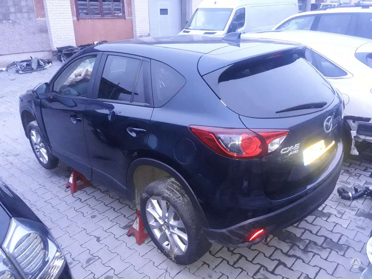 Mazda CX-5 Yra visos dalys