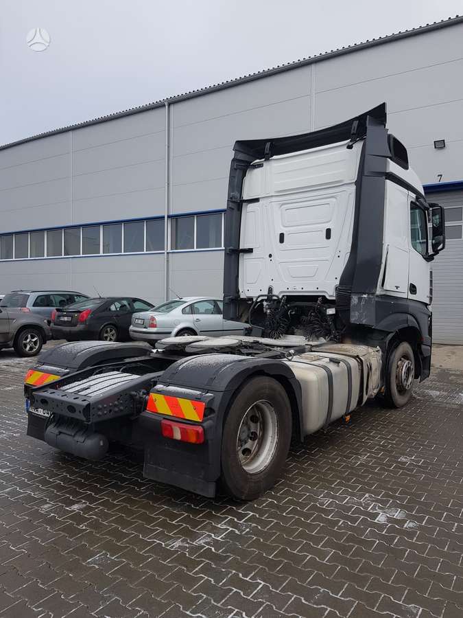Mercedes-Benz Actros, тягачи