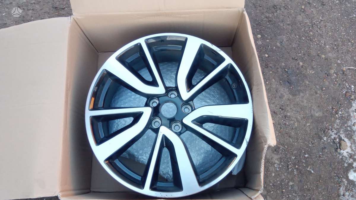 Nissan Qashqai panelė