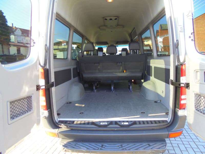 Mercedes-Benz Sprinter, keleiviniai mikroautobusai